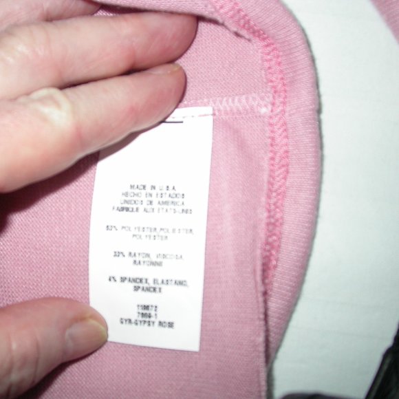 Light Knit Pink Sweater - Picture 5 of 8